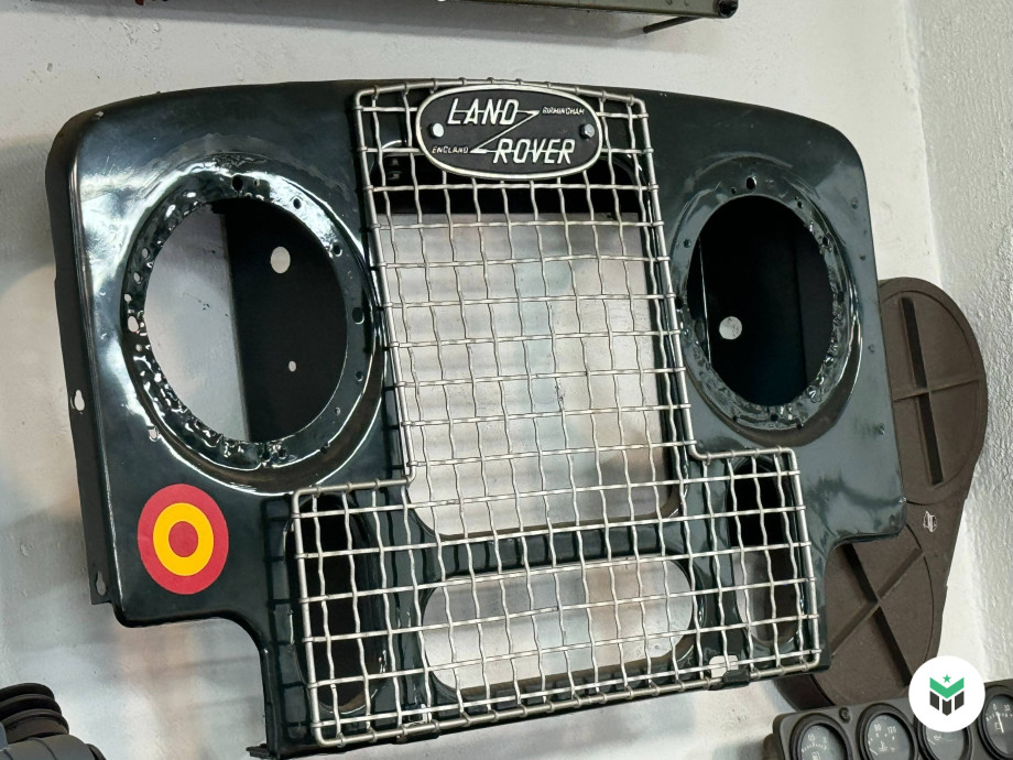 FENDER LAND ROVER SERIE I for sale € 350 - Miltrade