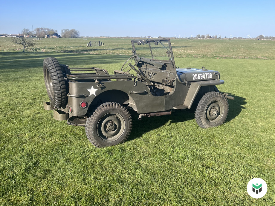 Willys mb met Ford gpw script body for sale € 27.000 - Miltrade